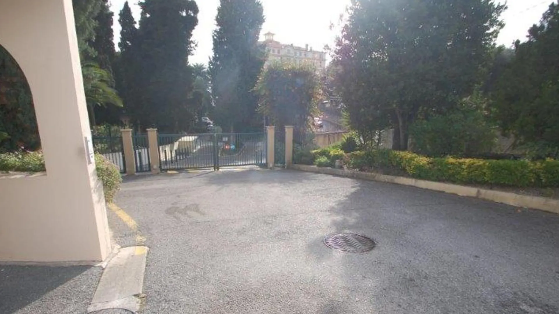 Διαμέρισμα 3P Calme Climatise Avec Terrasse, Vue Mer Et Parking - Fr-1-196-373 Μεντόν